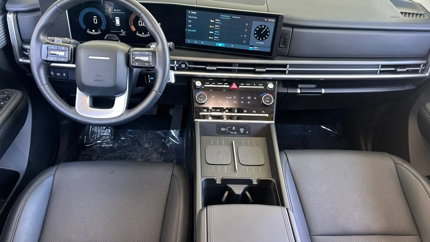 2025 Hyundai SANTA FE SEL