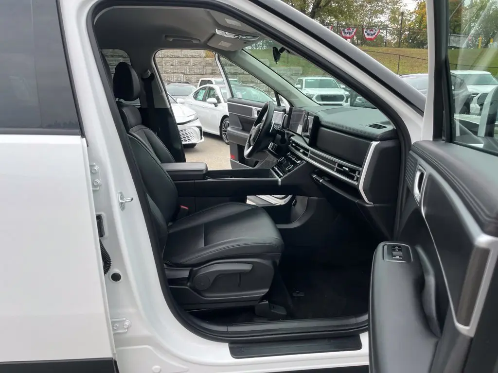 2026 Hyundai Santa Fe - $29,999