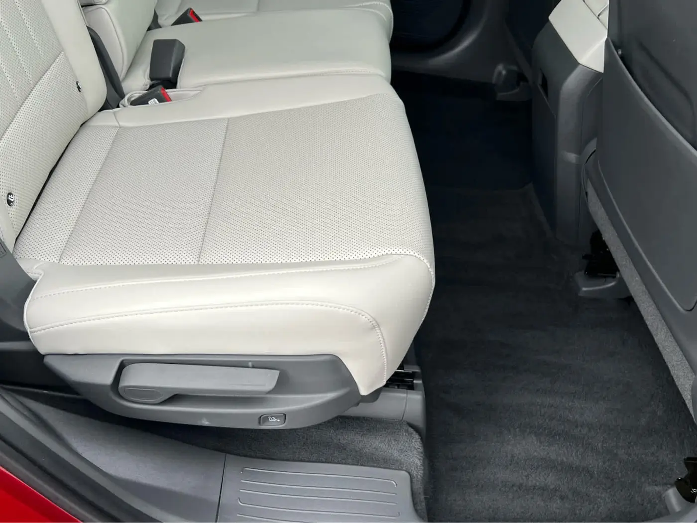 2026 Hyundai Santa Fe - $36,729