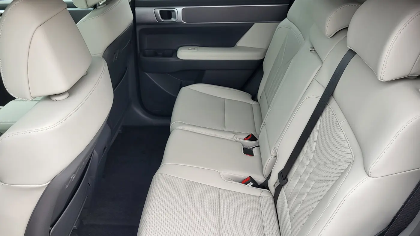 2026 Hyundai SANTA FE SEL