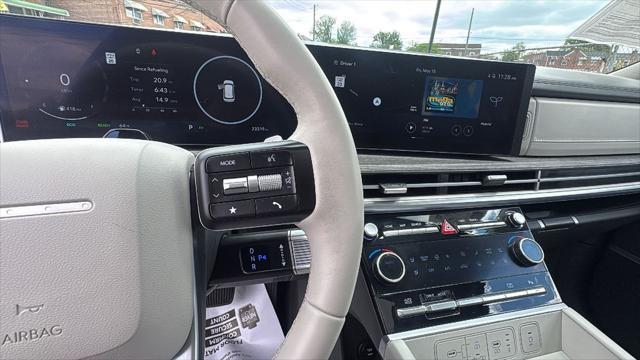 2025 Hyundai SANTA FE Hybrid Limited