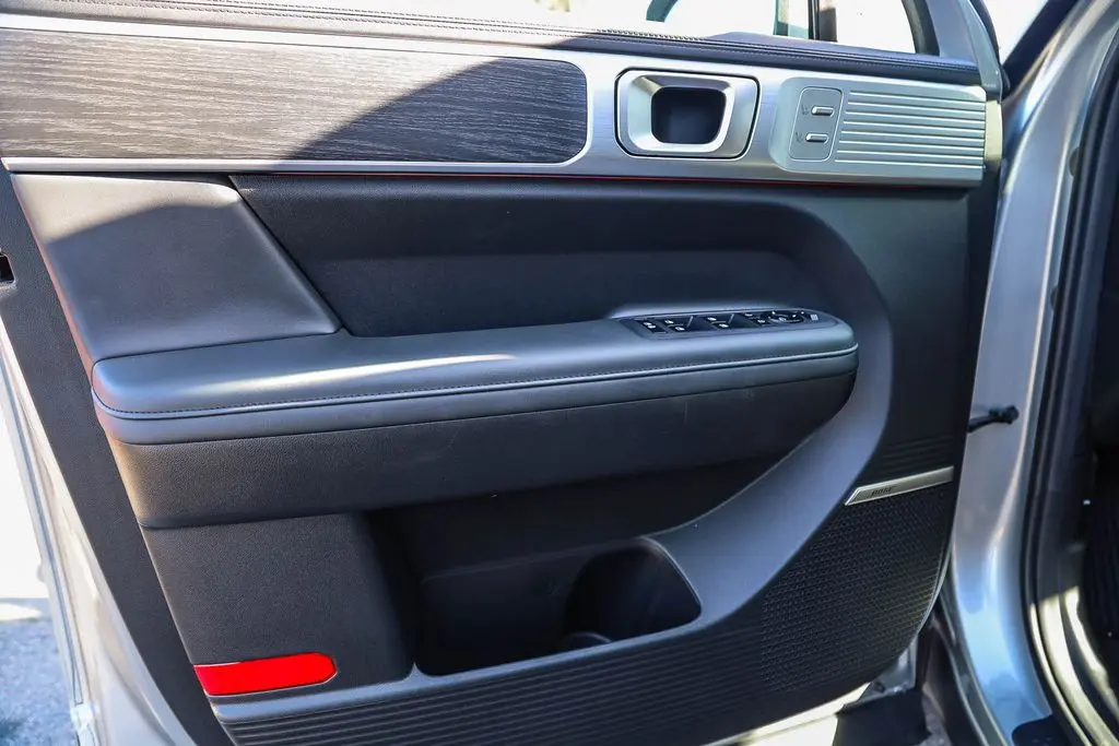 2025 Hyundai Santa Fe - $38,995
