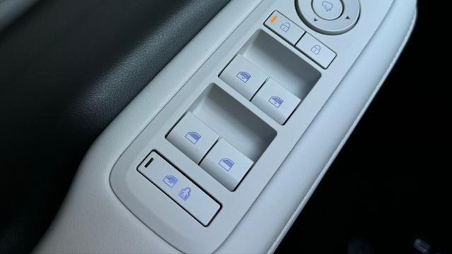 2025 Hyundai SANTA FE Hybrid Limited