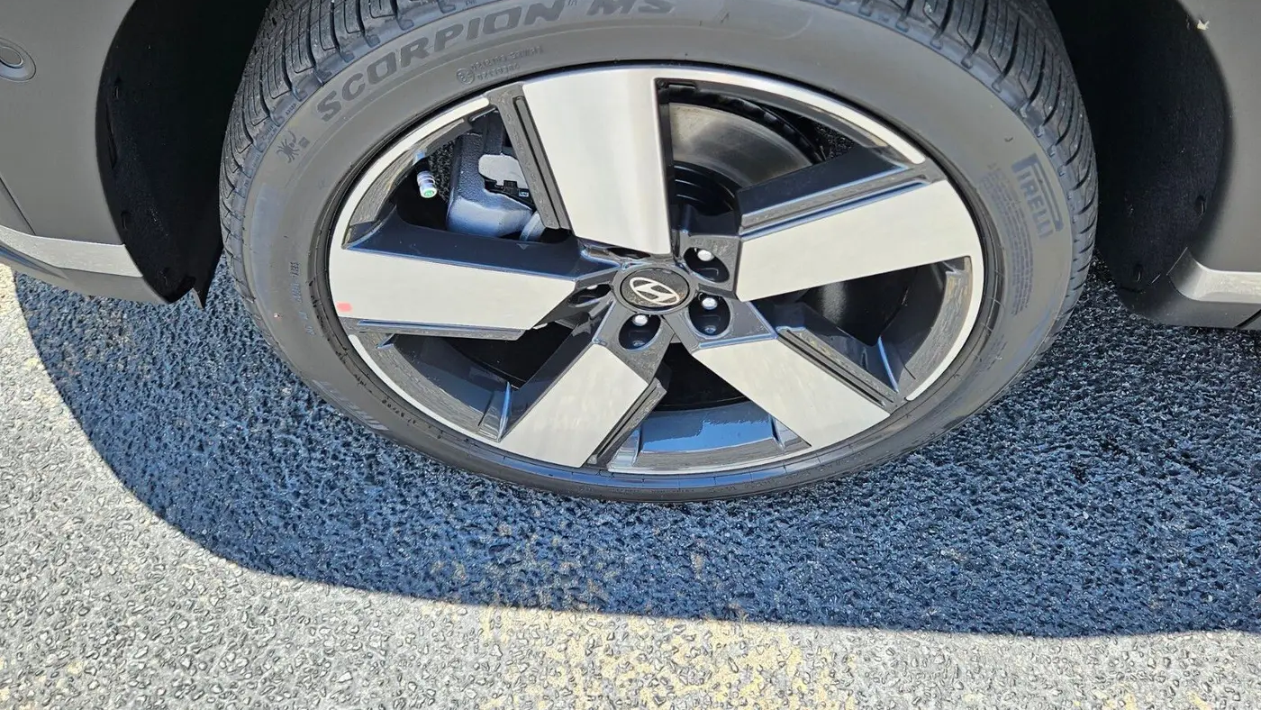 2025 Hyundai SANTA FE Hybrid Limited