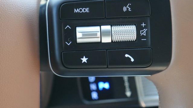 2025 Hyundai SANTA FE Hybrid Limited