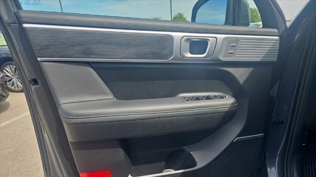 2025 Hyundai SANTA FE Hybrid Limited