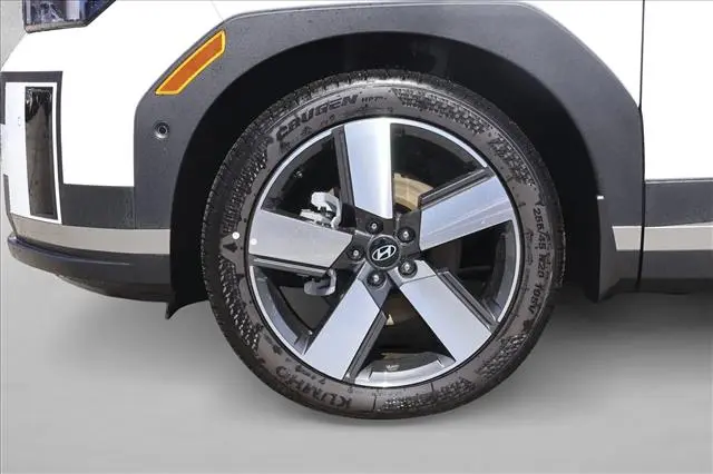 2026 Hyundai Santa Fe - $43,424