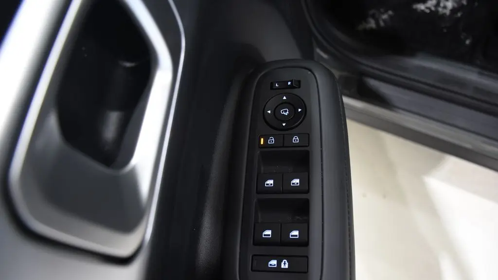 2025 Hyundai SANTA FE Hybrid Limited