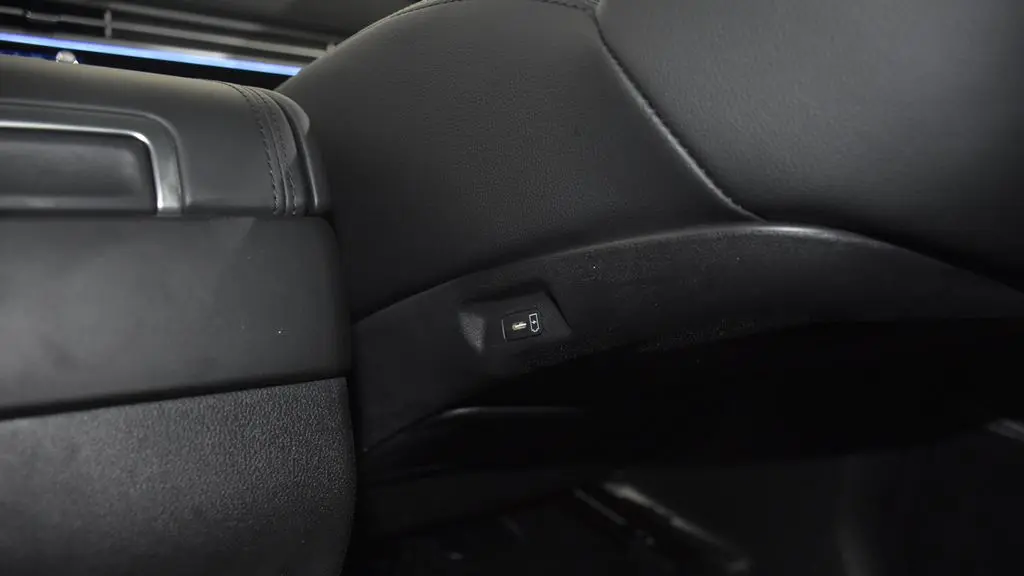 2025 Hyundai SANTA FE Hybrid Limited