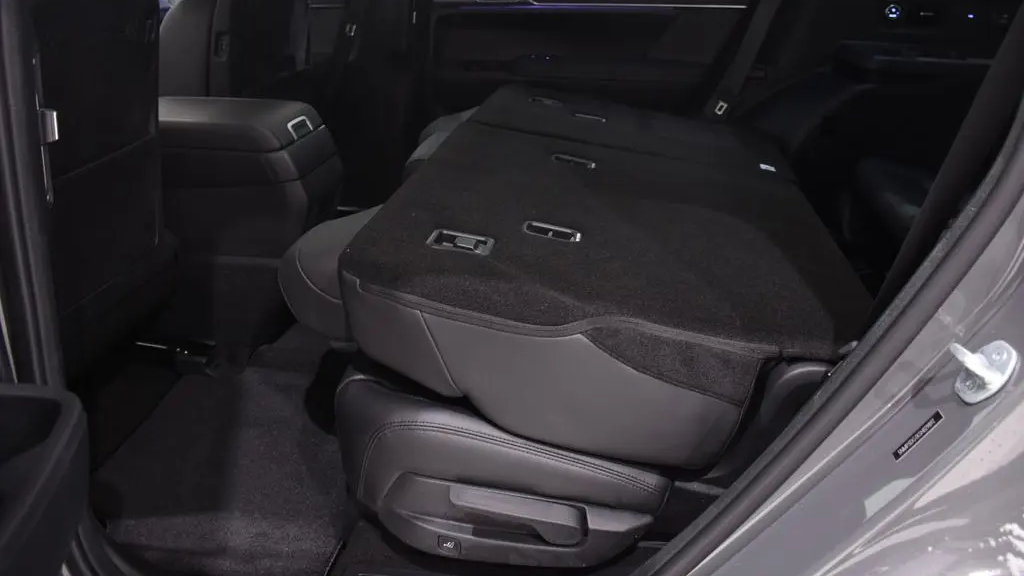 2025 Hyundai SANTA FE Hybrid Limited