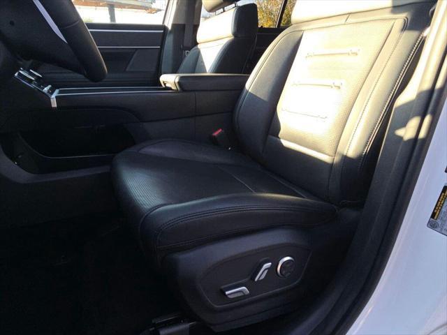2026 Hyundai Santa Fe - $42,186