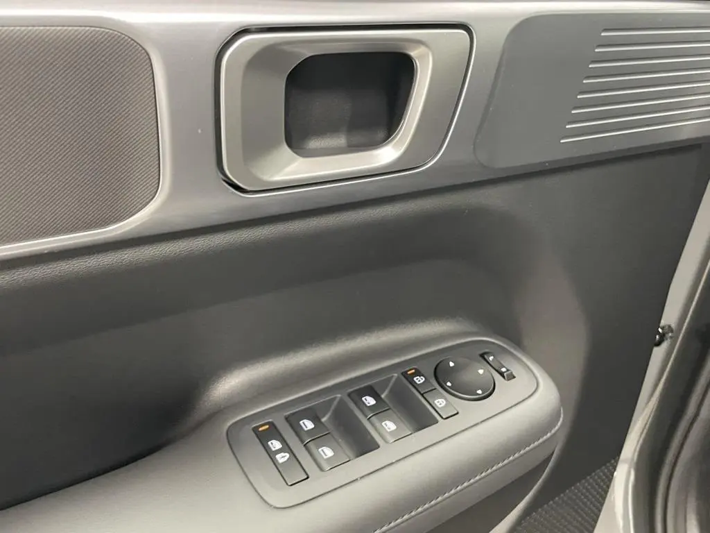 2025 Hyundai Santa Fe - $43,234
