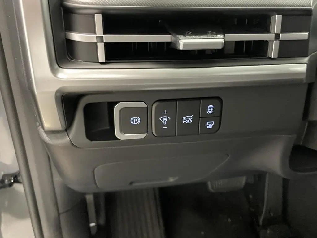 2025 Hyundai Santa Fe - $43,234