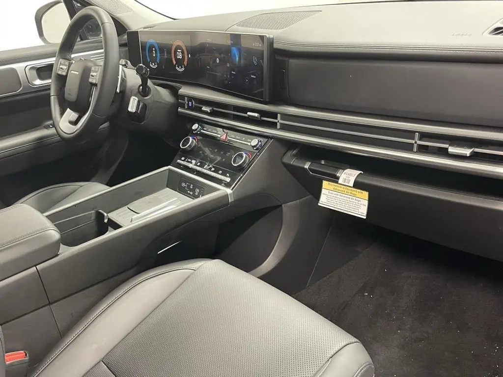 2025 Hyundai Santa Fe - $43,234