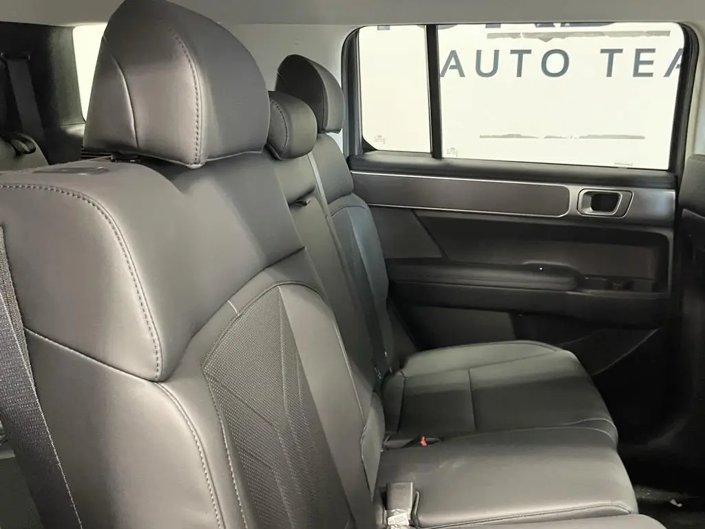 2025 Hyundai Santa Fe - $43,234