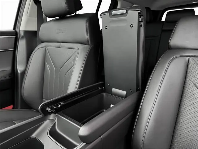 2025 Hyundai Santa Fe - $43,234