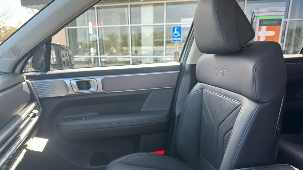 2026 Hyundai SANTA FE XRT