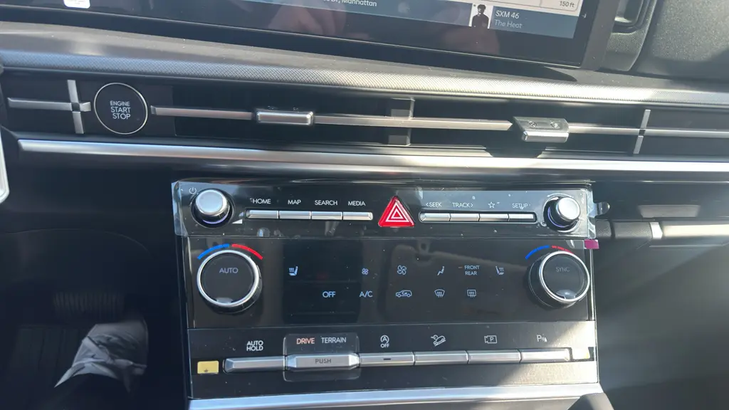 2026 Hyundai SANTA FE XRT