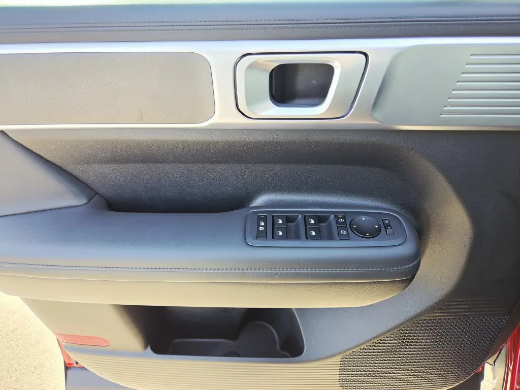2024 Hyundai Santa Fe - $41,995