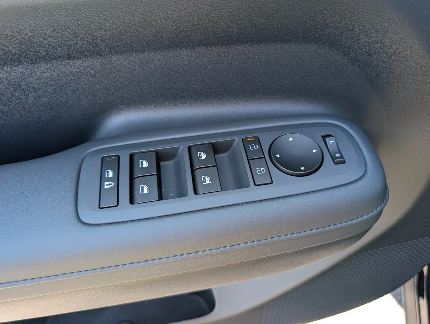 2026 Hyundai Santa Fe - $37,596