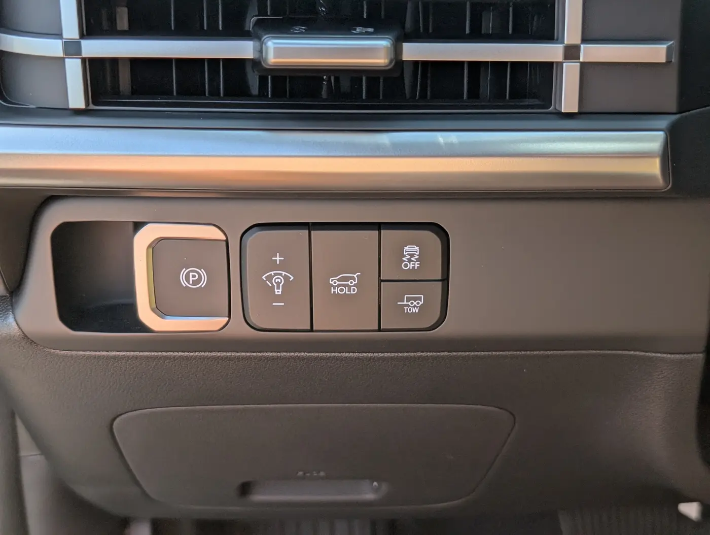 2026 Hyundai Santa Fe - $37,596