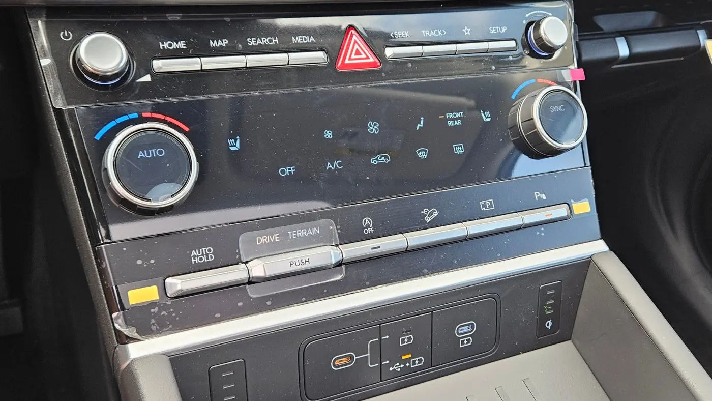 2026 Hyundai SANTA FE XRT