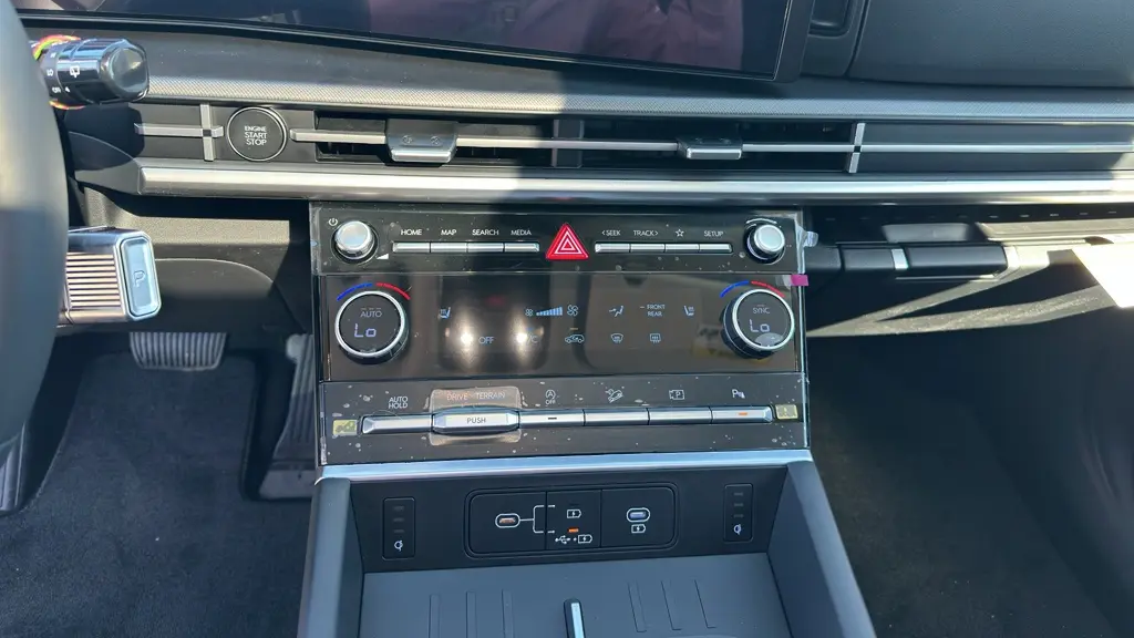 2026 Hyundai SANTA FE XRT