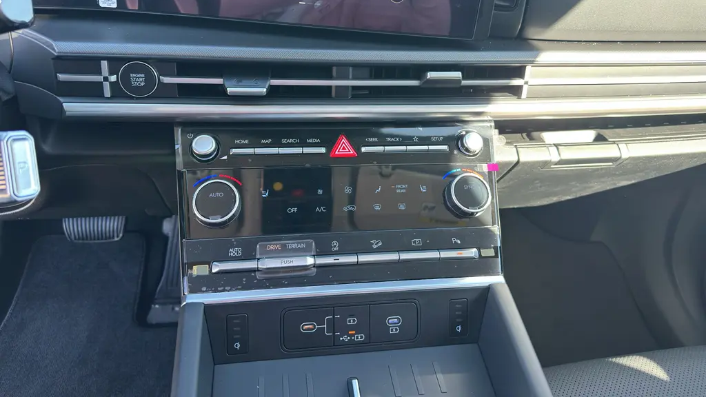 2026 Hyundai SANTA FE XRT