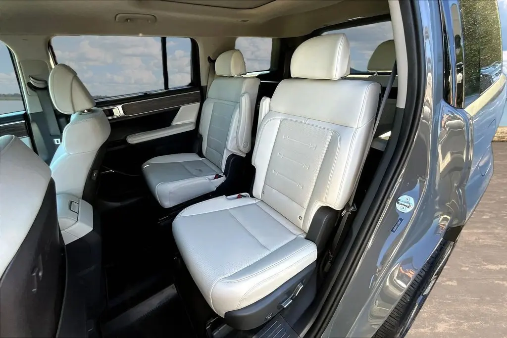 2026 Hyundai Santa Fe - $39,498