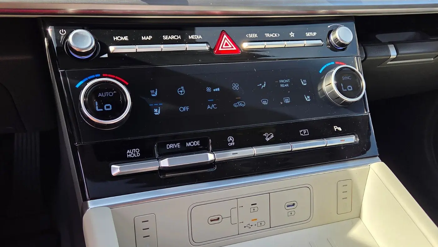2026 Hyundai SANTA FE Limited