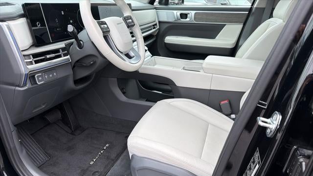 2025 Hyundai SANTA FE Limited
