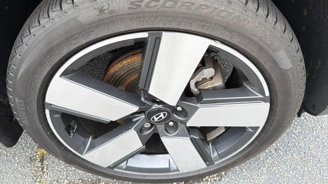 2025 Hyundai SANTA FE Limited