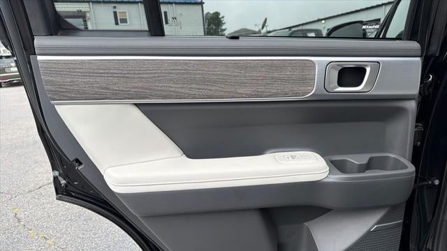 2025 Hyundai SANTA FE Limited