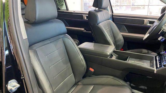 2025 Hyundai SANTA FE Limited