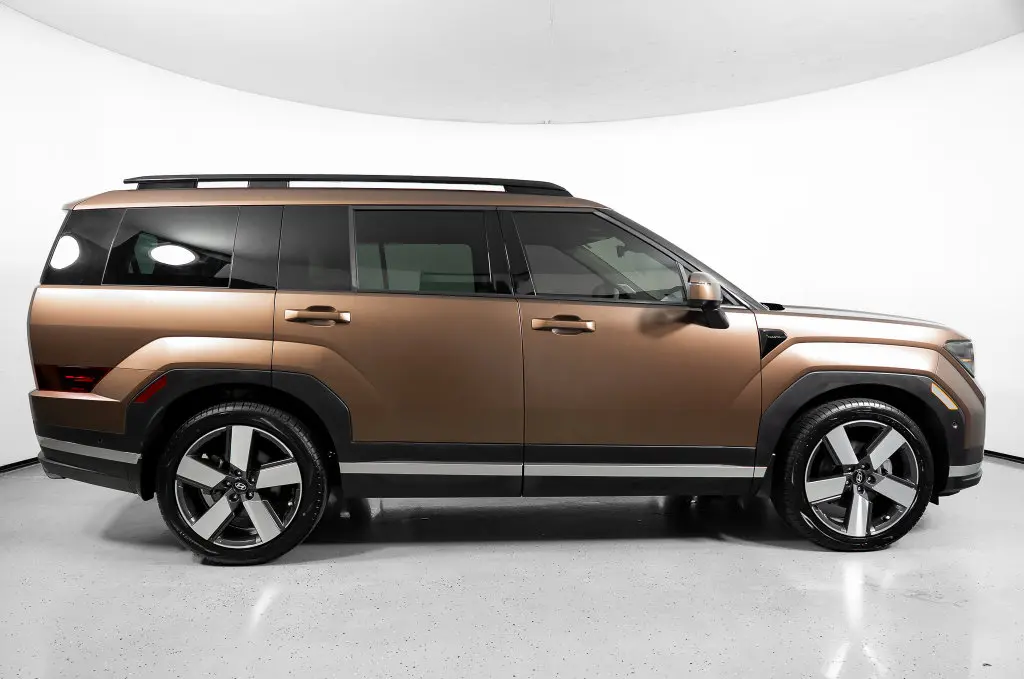 2024 Hyundai Santa Fe - $28,500