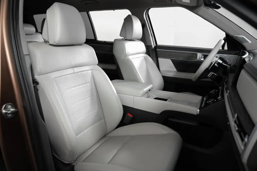 2024 Hyundai Santa Fe - $28,500