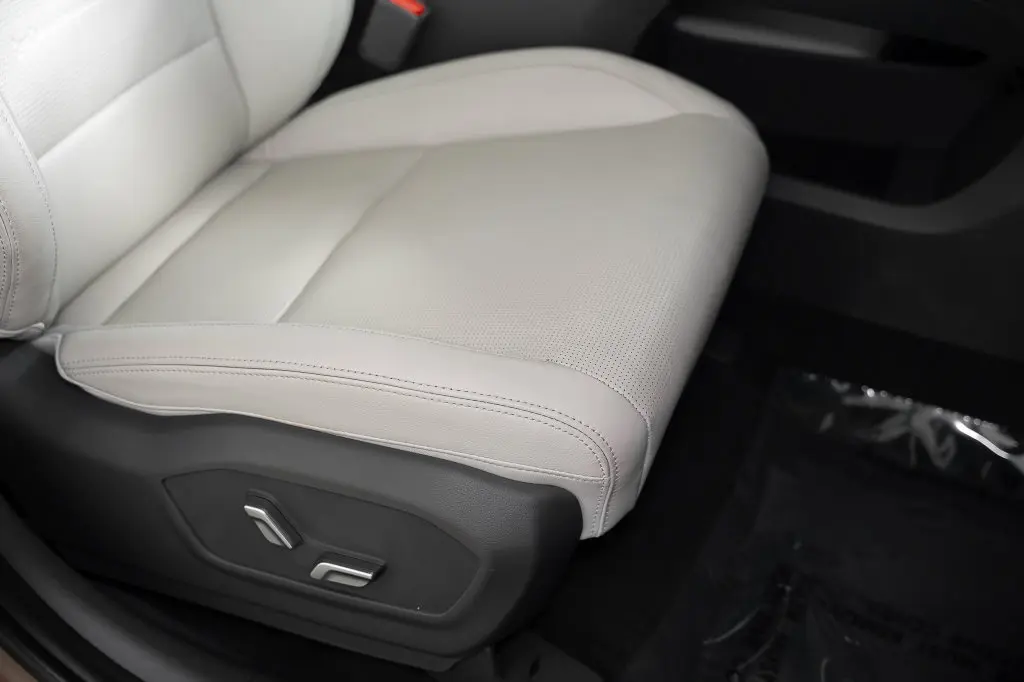 2024 Hyundai Santa Fe - $28,500