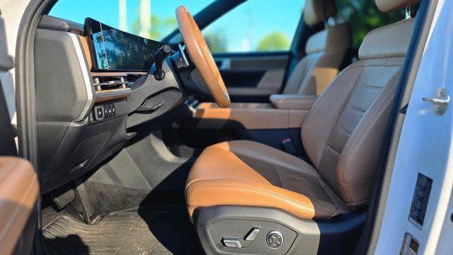 2025 Hyundai SANTA FE Limited