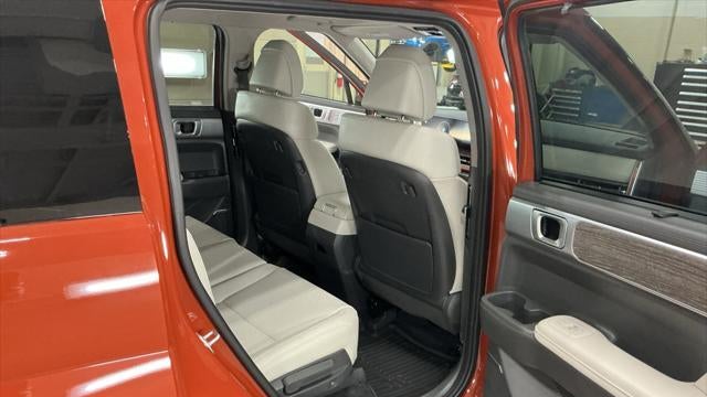 2025 Hyundai SANTA FE Limited