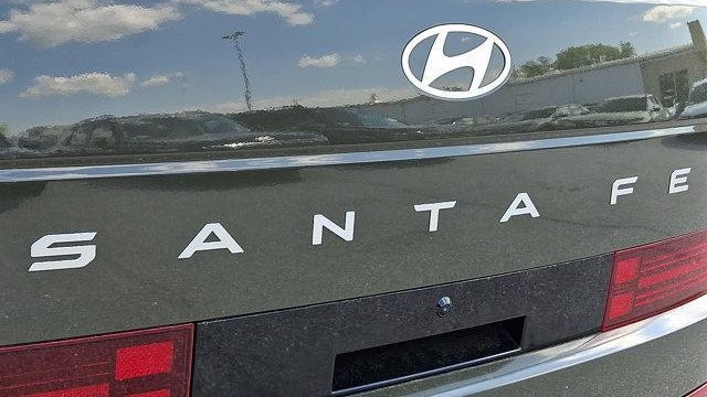 2025 Hyundai SANTA FE Limited