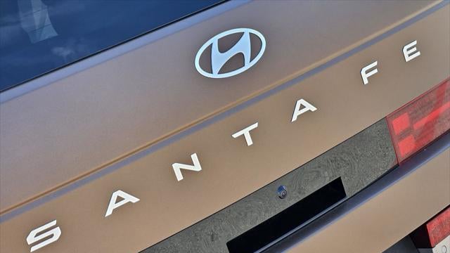 2025 Hyundai SANTA FE Limited