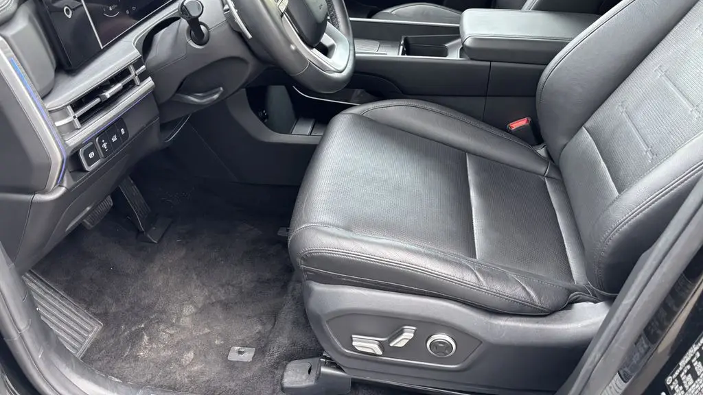2025 Hyundai SANTA FE Limited