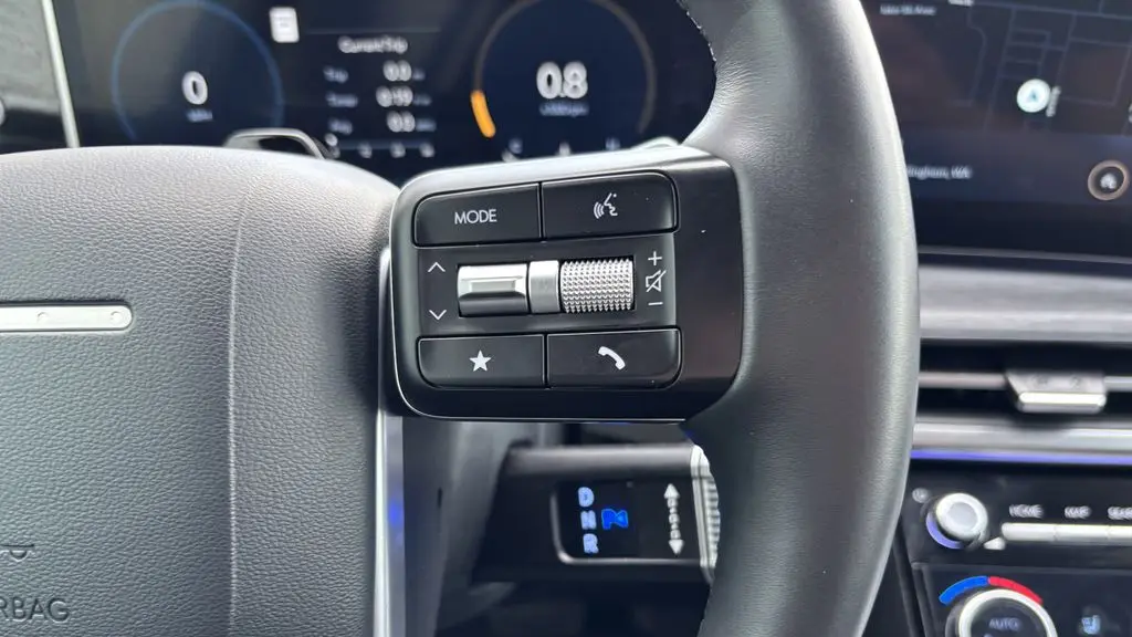 2025 Hyundai SANTA FE Limited