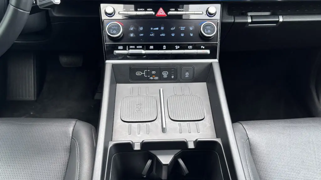 2025 Hyundai SANTA FE Limited