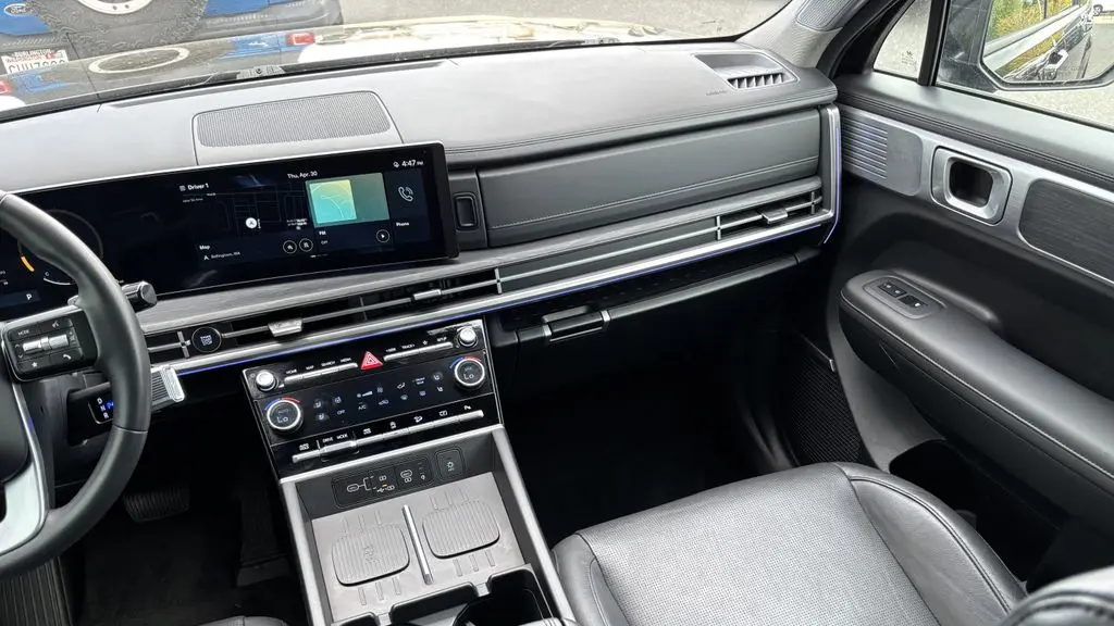 2025 Hyundai SANTA FE Limited