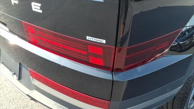 2025 Hyundai SANTA FE Limited