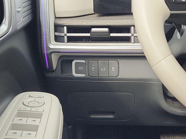 2024 Hyundai Santa Fe - $33,299