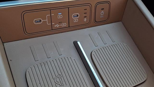 2025 Hyundai SANTA FE Limited