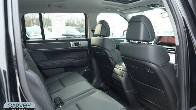 2025 Hyundai SANTA FE Limited