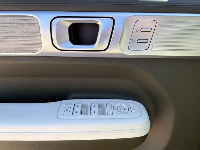 2025 Hyundai Santa Fe - $37,221
